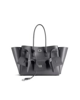 8356702abaw1239 f.jpg