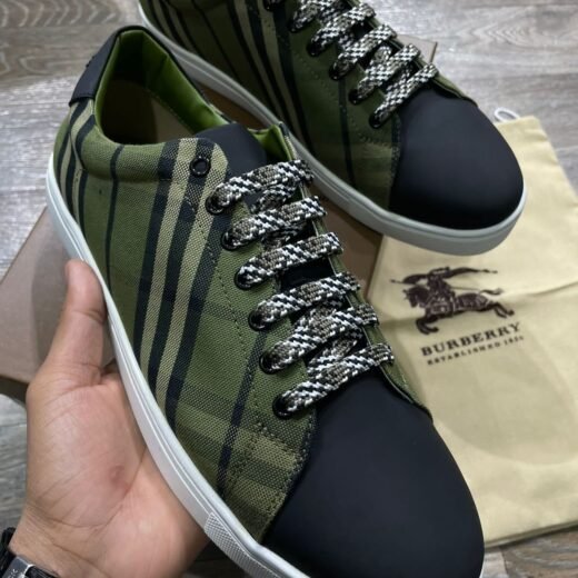 Burberry BASKETS EN TOILE À CARREAUX / VERTES