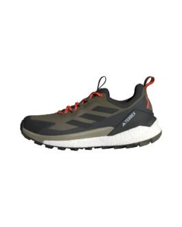 FREE LOW GTX - Chaussures d'escalade - olive strata/core black/carbon