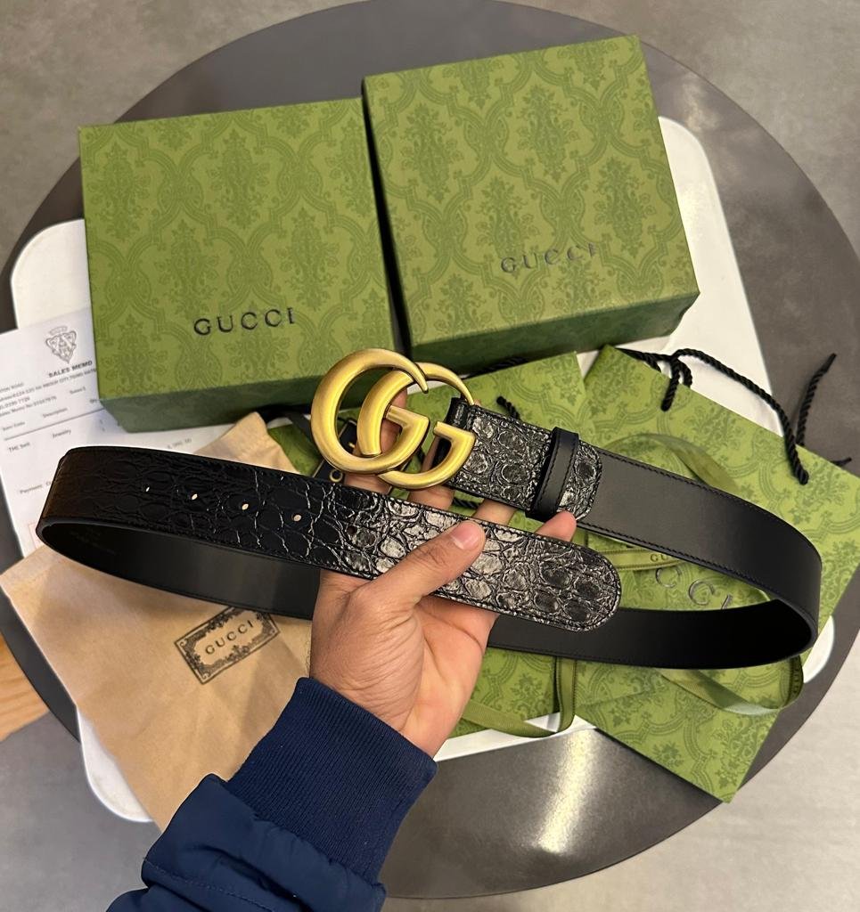 GUCCI || Ceinture en crocodile avec boucle double G