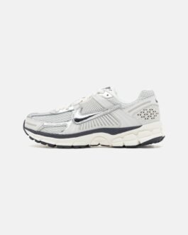 ZOOM VOMERO 5  - Baskets basses - photon dust/chrome/gridiron/sail/metallic platinum