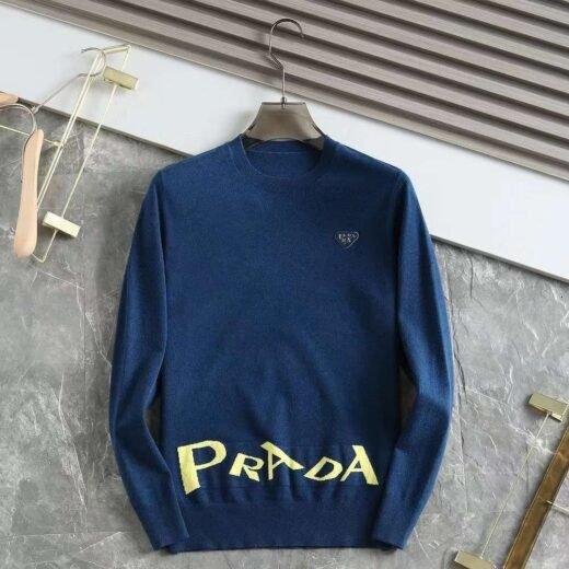 Prada Pull ras du cou à imprimé lettres de marque
