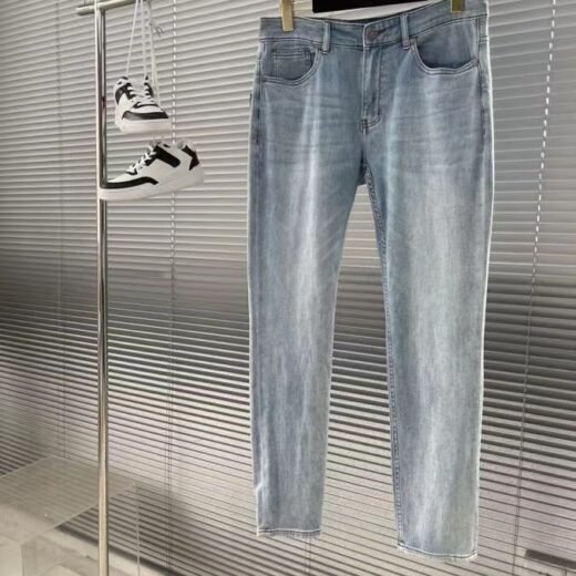 Dior Le jean slim taille haute