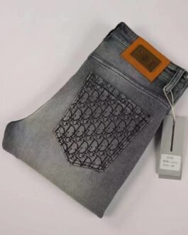 CHRISTIAN DIOR || Jean gris tendance et ultra confortable pour homme