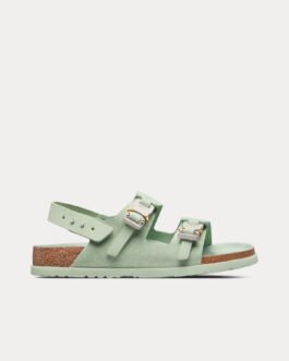 Sandales Dior x Birkenstock Milano en cuir de veau nubuck vert pastel