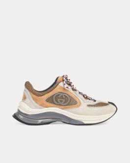 Baskets basses Gucci Run en daim gris/marron clair