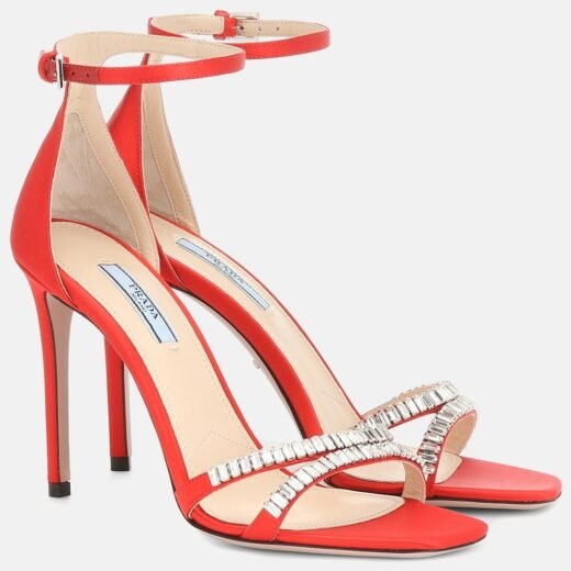 Prada Sandales en satin à cristaux