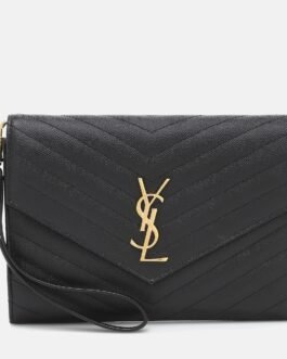 Pochette Cassandre en cuir matelassé