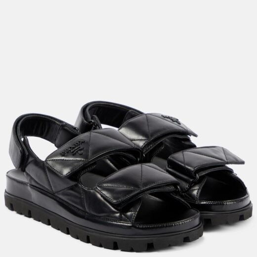 Prada Sandales en cuir matelassé