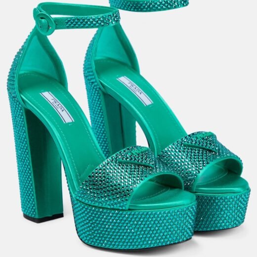 Prada Sandales à plateau en satin à cristaux