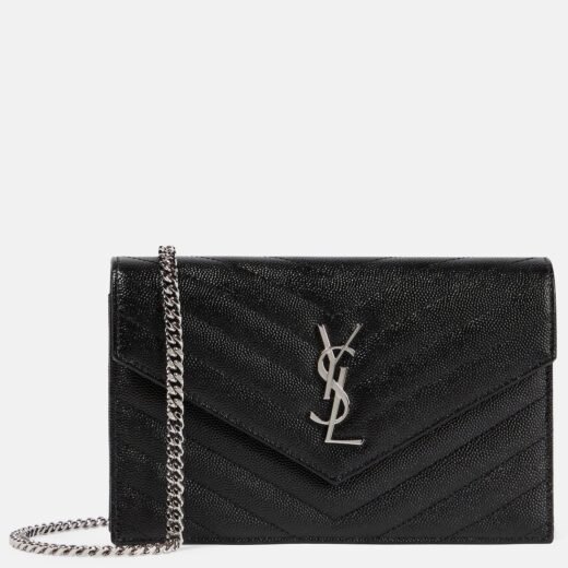 Saint Laurent Portefeuille à chaîne Cassandre matelassé envelope en cuir