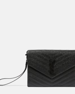 Pochette Cassandre en cuir matelassé