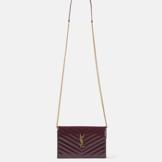 Saint Laurent Portefeuille à chaîne Cassandre en cuir verni