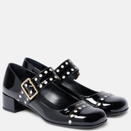 Gucci Escarpins Mary Jane 35 en cuir verni