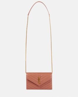 Portefeuille à chaîne Cassandre en cuir matelassé