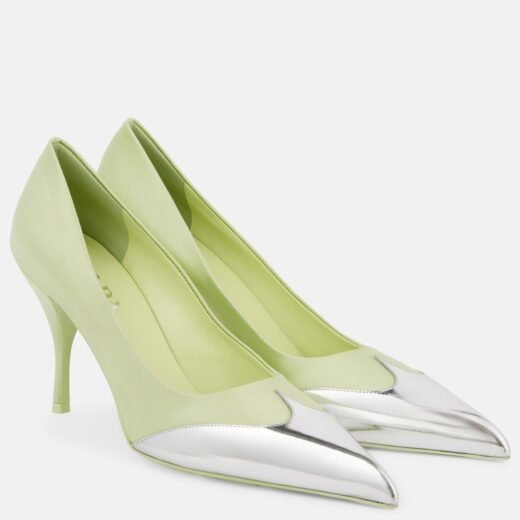 Prada Escarpins 85 en satin et cuir métallisé