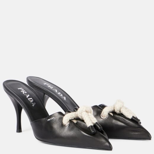 Prada Mules en cuir à logo