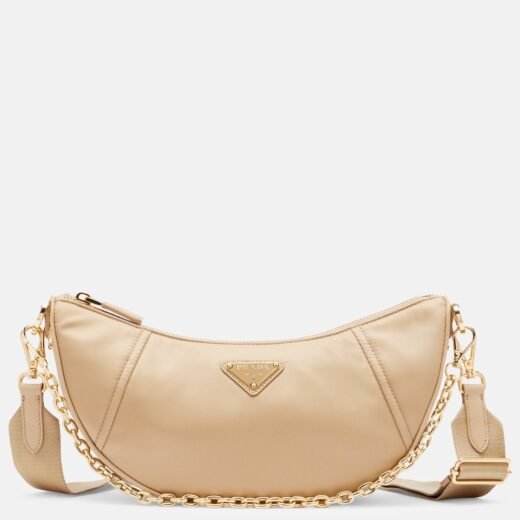 Prada Sac Demi-Lune en Re-Nylon