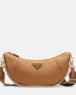 Sac Prada Demi-Lune en Re-Nylon