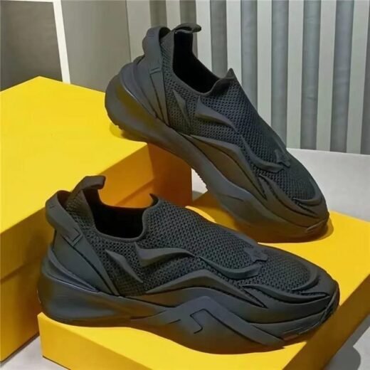 Fendi Baskets de course Flow en maille noire