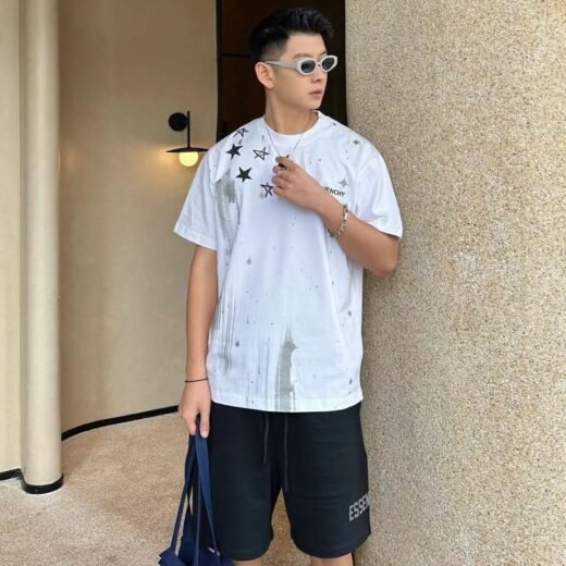Givenchy T-shirt à manches courtes et épaules tombantes à imprimé étoiles