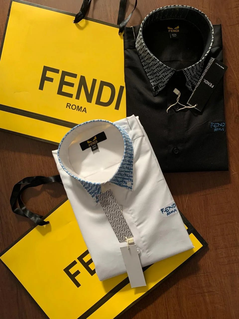 FENDI || Chemise noire et blanche contrastée Essentials
