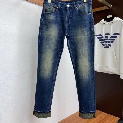 Gucci Jean bleu GG haut de gamme