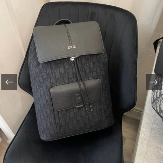 Dior Sac à dos Dior Oblique Mirage noir en tissu technique et cuir de veau grainé