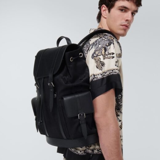 Gucci Sac à dos Jumbo GG en toile GG noire