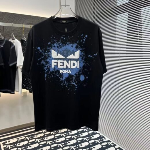 Fendi T-shirts noirs à manches courtes avec logo œil de chat pour homme