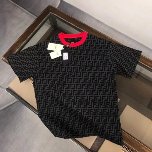 Fendi T-shirt ras du cou à manches courtes en coton style urbain avec monogramme / NOIR