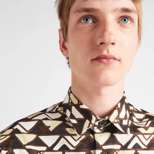 Prada Chemise à manches courtes en sergé de soie