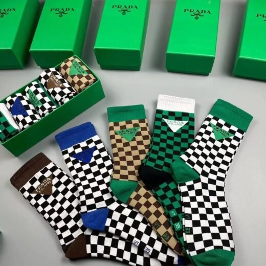 Prada Chaussettes mi-mollet à damier (lot de cinq paires)