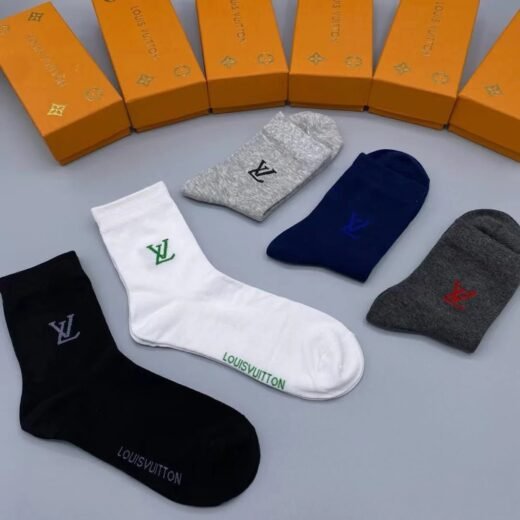 Louis Vuitton Chaussettes montantes avec logo LV sur le devant