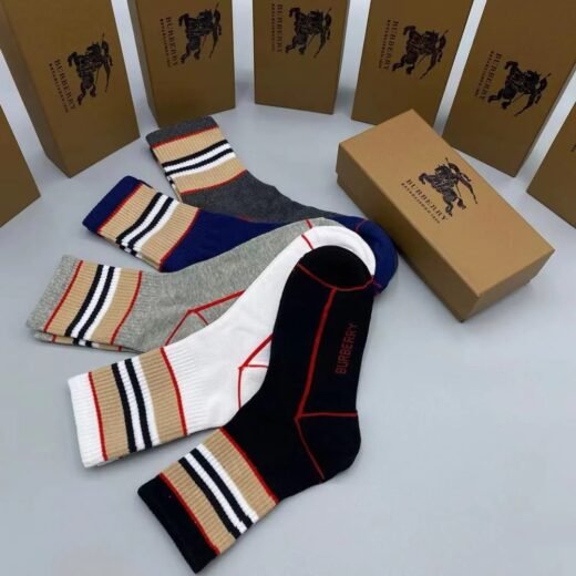 Burberry Chaussettes montantes en coton mélangé à rayures emblématiques intarsia