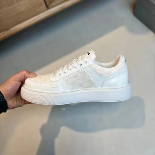 Prada Baskets basses Downtown Re-Nylon / Blanches