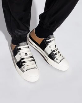 BURBERRY || Baskets basses Silhouette en toile à carreaux