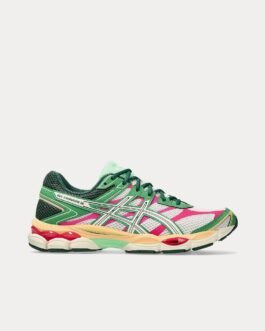 AsicsGel-Cumulus 16 Green / Cream / Ivory Low Top Sneakers