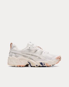 AsicsGel-Nandi White / Cream Running Shoes