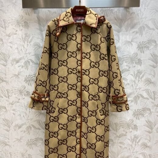 Gucci Manteau en toile Jumbo GG pour femme