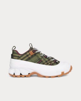 Baskets basses Burberry Arthur Check en coton vert militaire