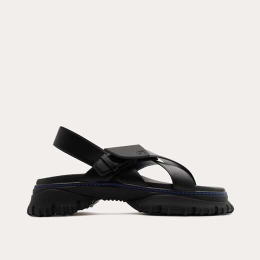 Burberry Sandales en cuir galet noir