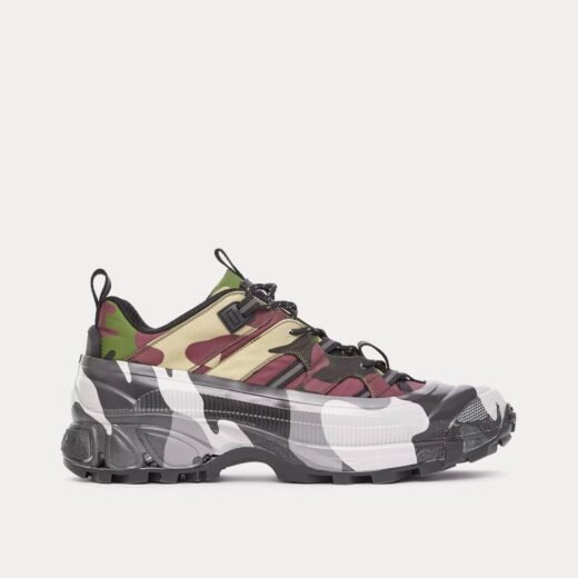 Burberry Baskets basses techniques Arthur à imprimé camouflage vert mangrove