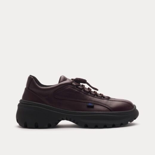 Burberry Chaussures Scoot en cuir betterave