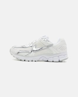 ZOOM VOMERO 5 - Baskets basses - white/metallic silver/summit white/pure platinum