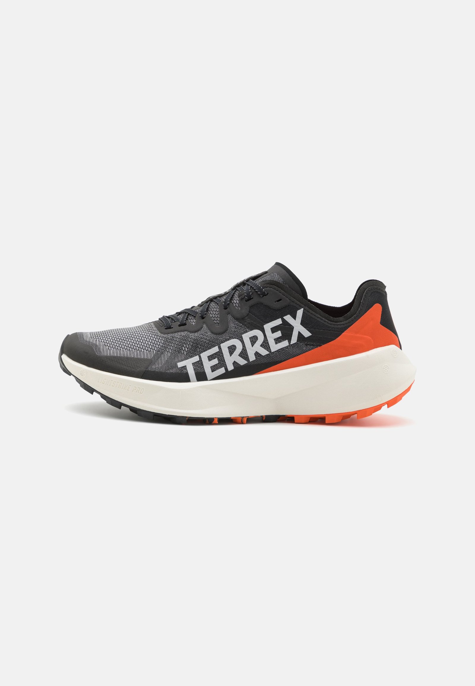 AGRAVIC SPEED - Chaussures de running - core black/grey one/impact orange