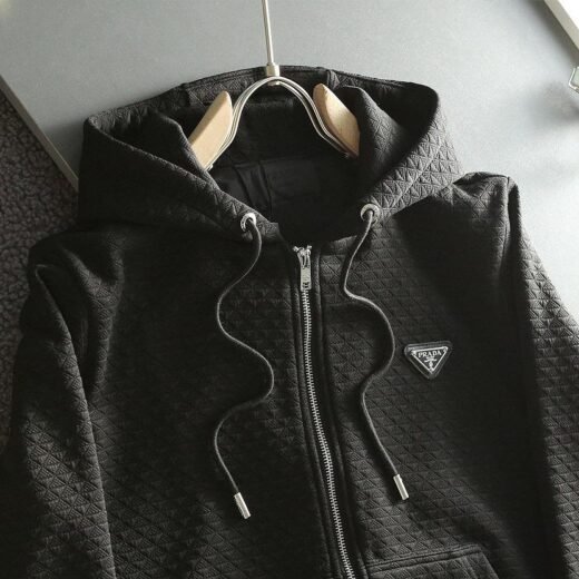 Prada Sweat à capuche zippé noir de qualité supérieure