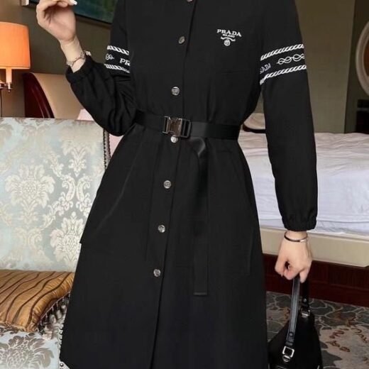 Prada Robe de luxe semi-formelle à manches longues pour femme / Noire