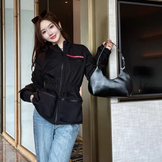 Prada Veste noire légère bi-stretch pour elle