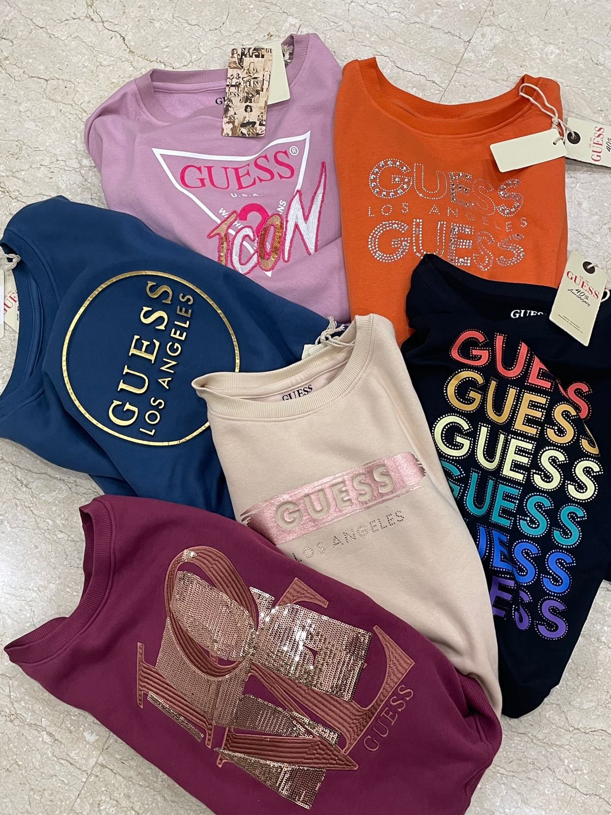 sweat-shirt de qualité supérieure disponible pour femmes